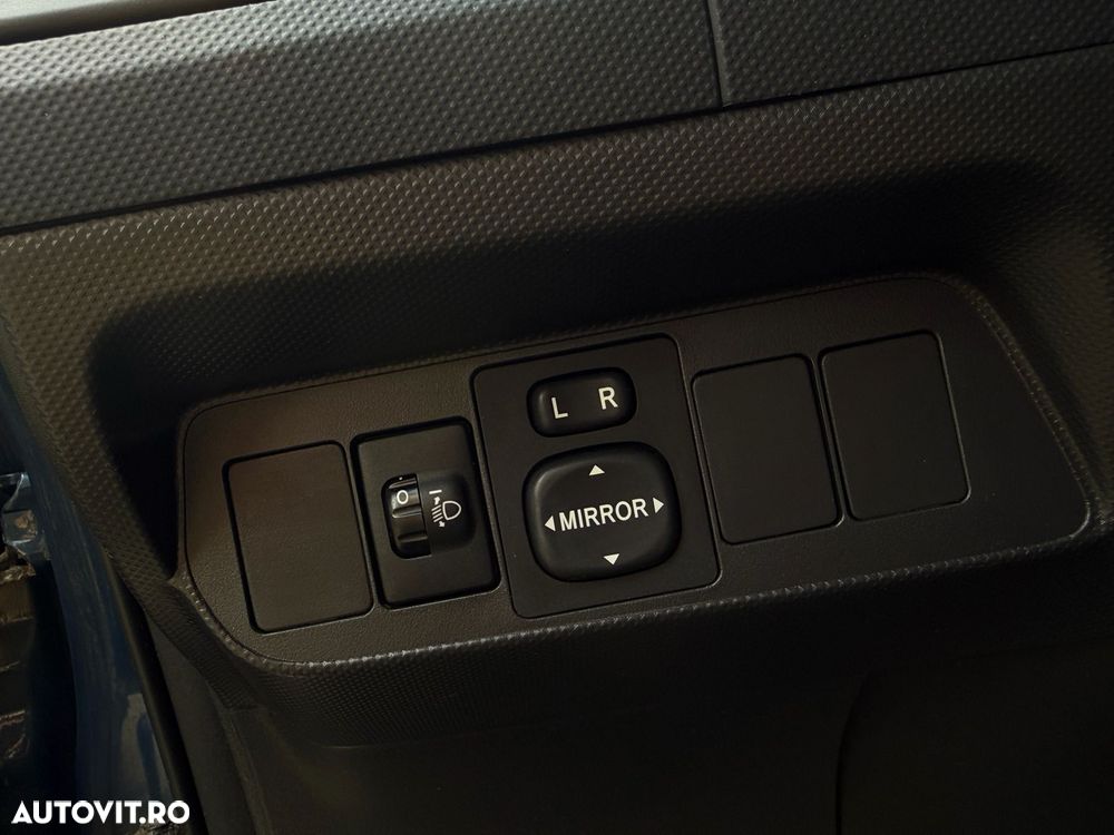 Toyota Auris - 14