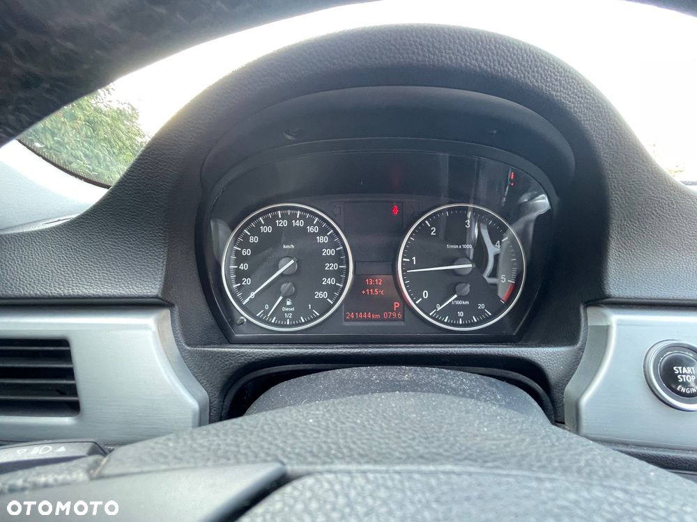 BMW Seria 3 ver-320d - 9