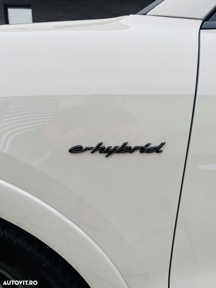 Porsche Cayenne E-Hybrid - 8