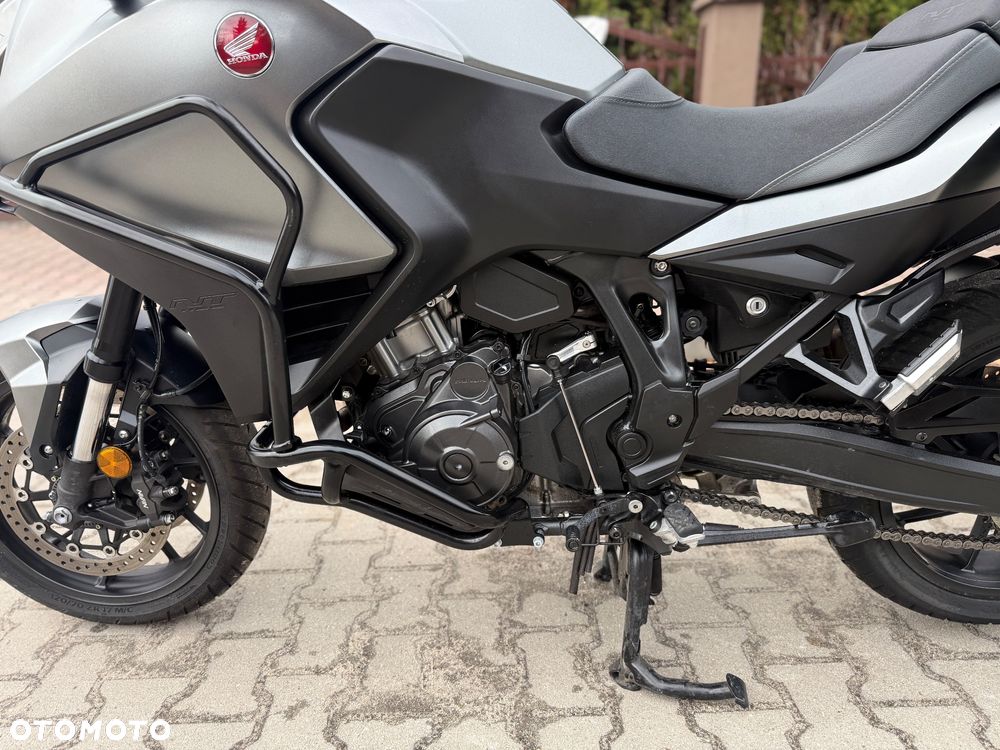Honda NT - 18