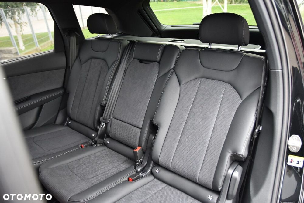 Audi Q7 - 11