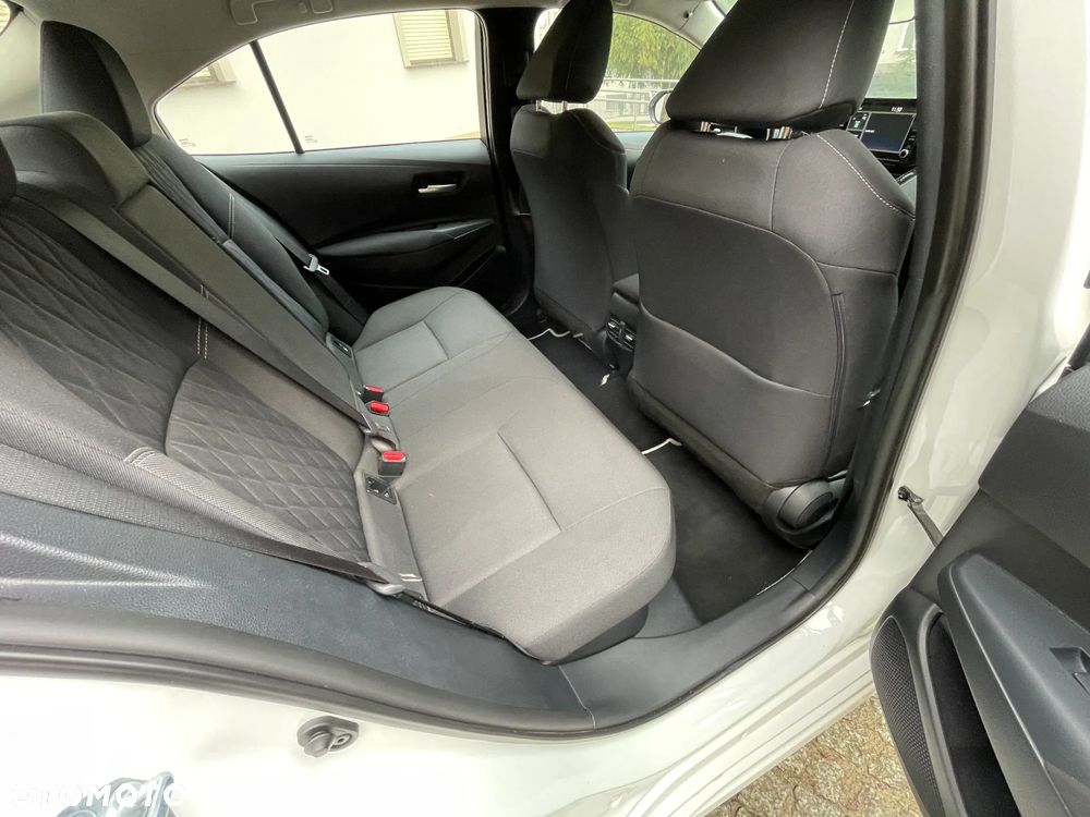 Toyota Corolla 1.8 Hybrid GPF Comfort - 11