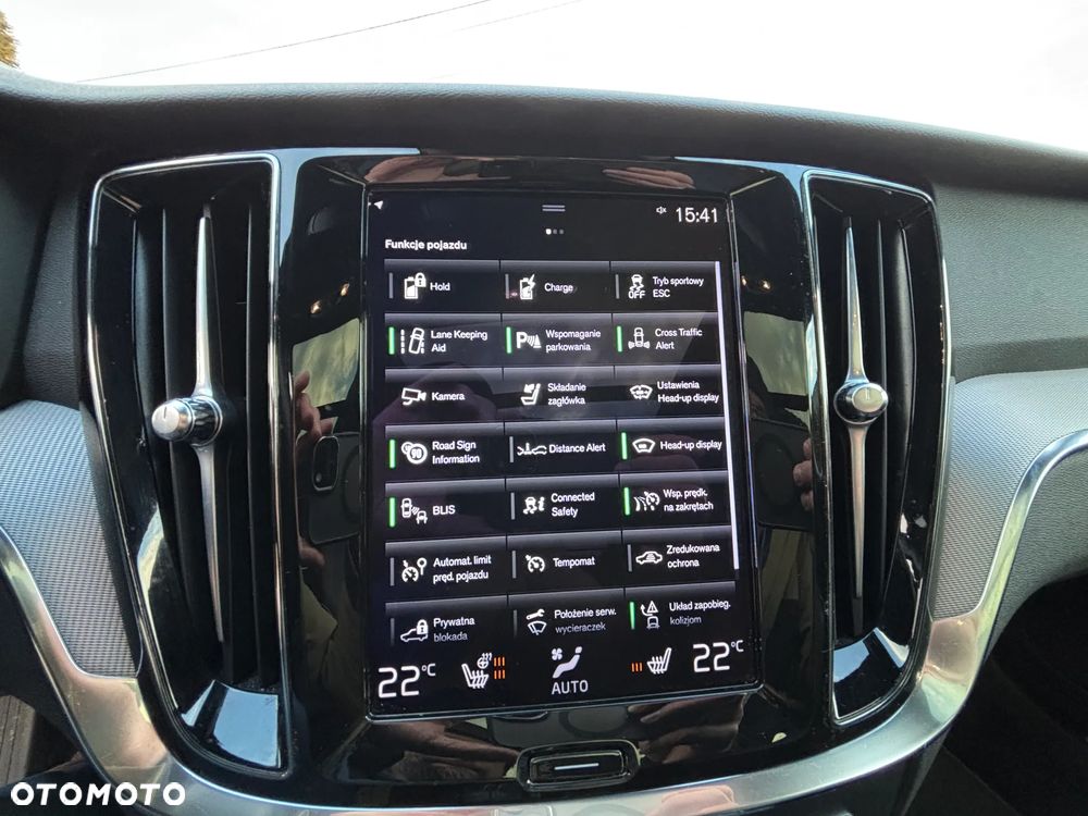 Volvo V60 T8 AWD Recharge Geartronic RDesign - 33