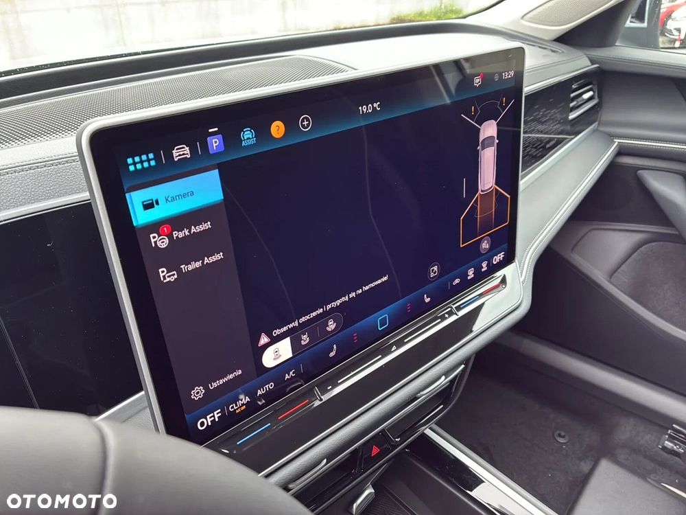 Volkswagen Passat - 17