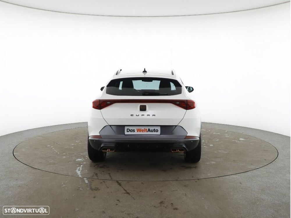 CUPRA Formentor 1.4 e-Hybrid DSG — fotografia 15