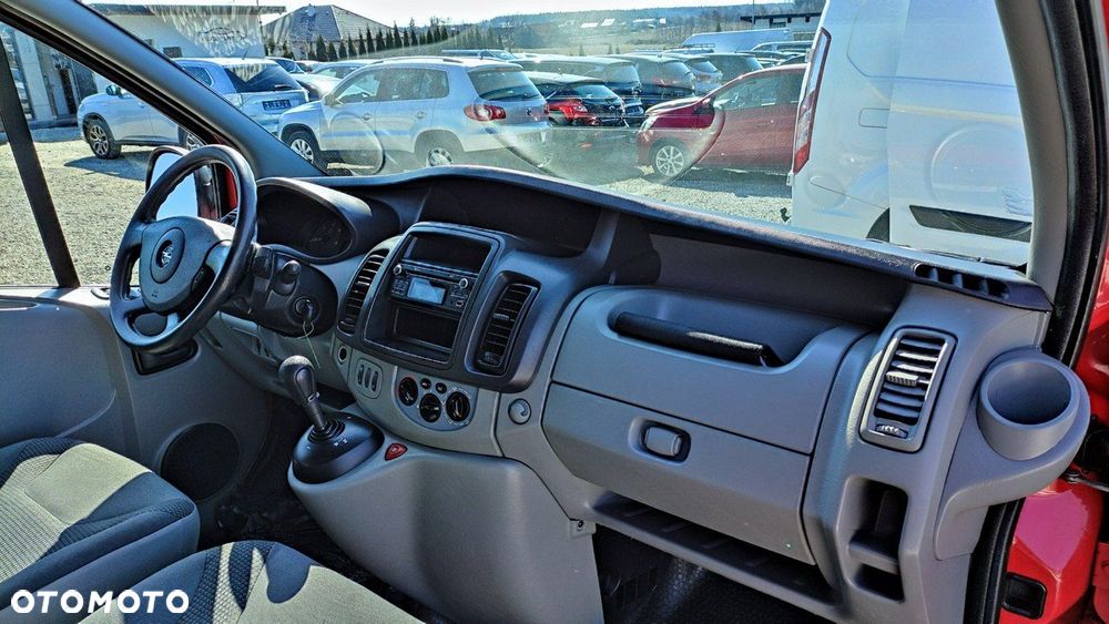 Opel Vivaro - 22