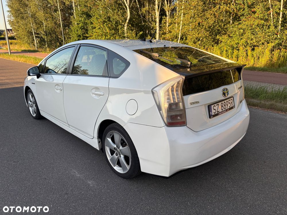 Toyota Prius 1.8 HSD Luna - 5