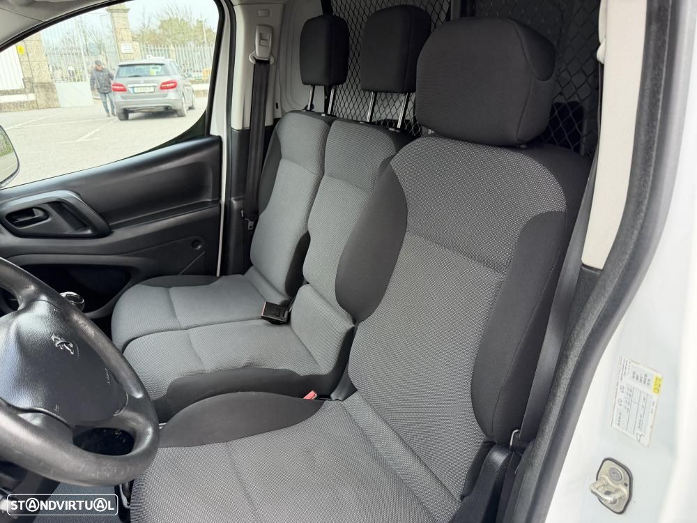 Peugeot Partner 3L 1.6 BlueHDi - 9