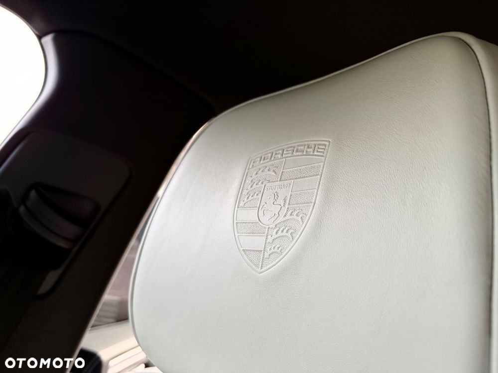 Porsche Macan T - 34