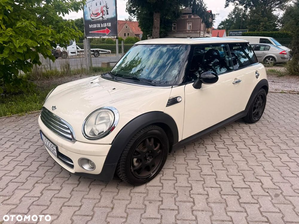 MINI ONE - 2