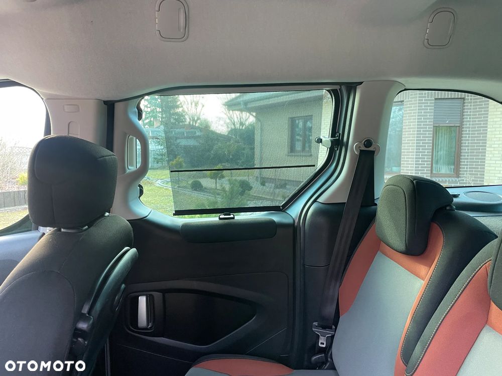 Peugeot Partner - 27