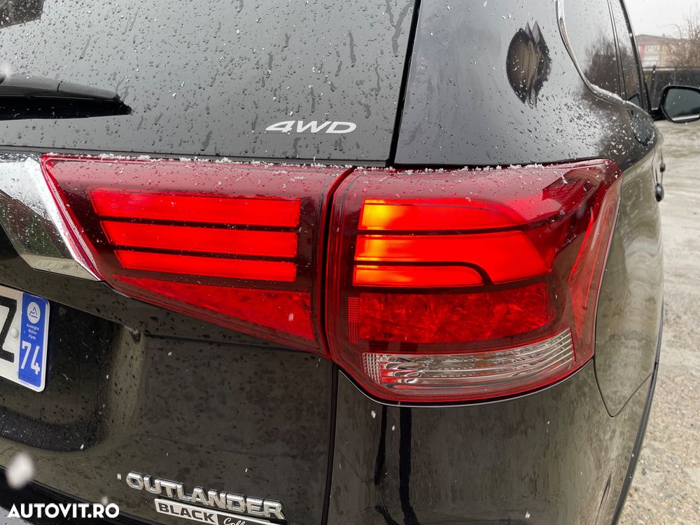 Mitsubishi Outlander - 8