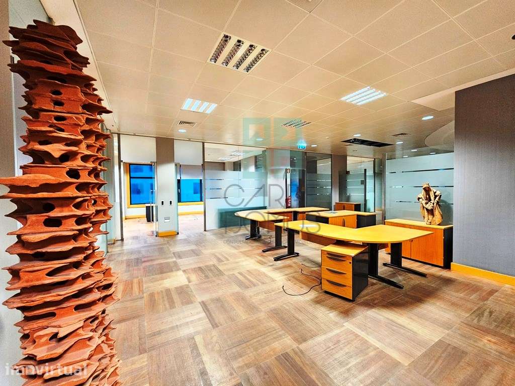 Espaçoso e requintado escritório no Centro Empresarial da Beloura, ... - Grande imagem: 3/60