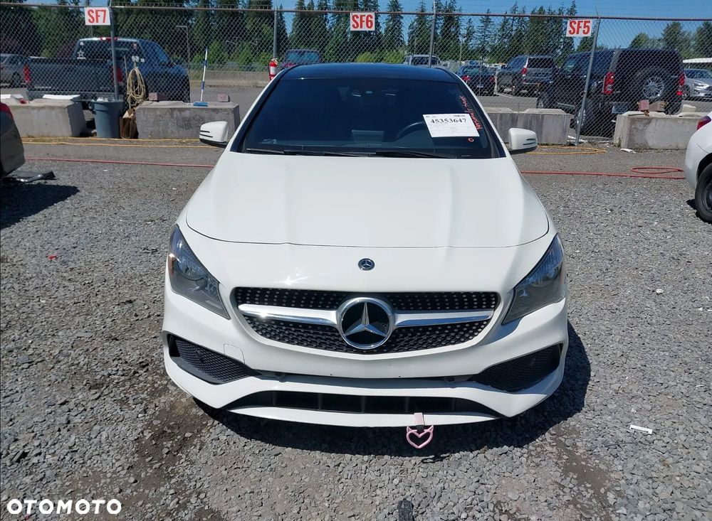Mercedes-Benz CLA - 7