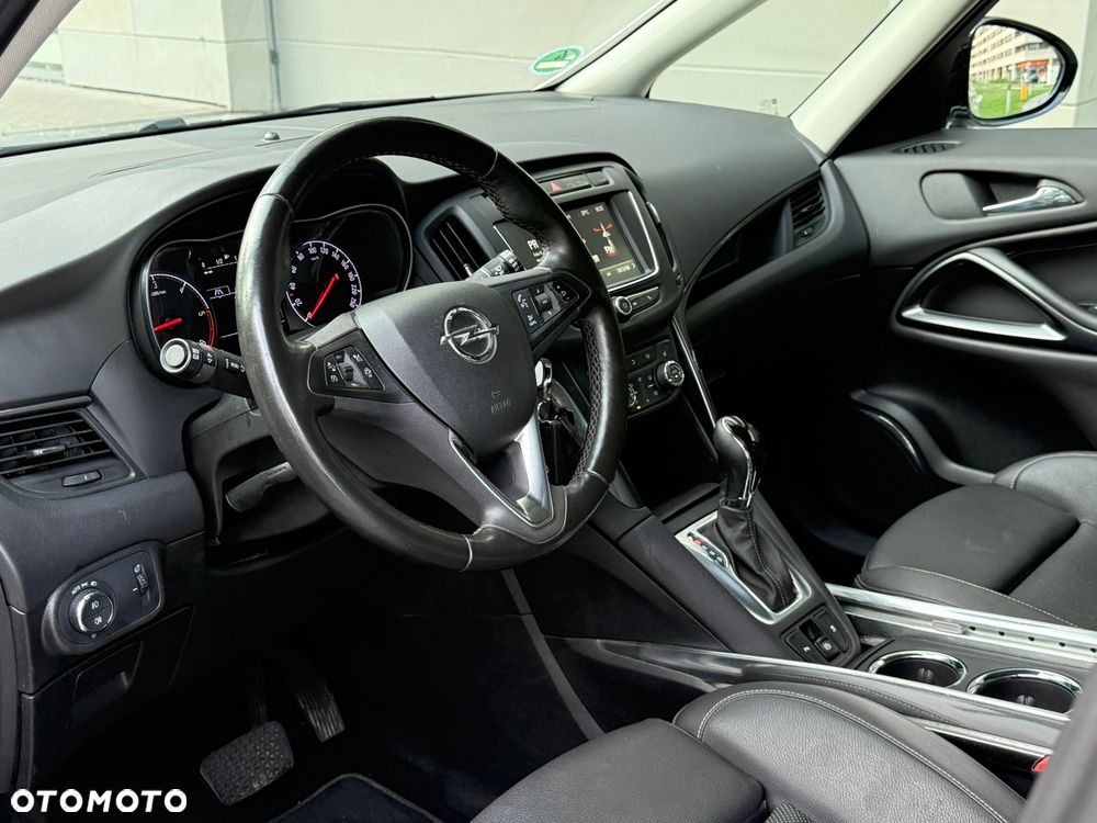 Opel Zafira - 14