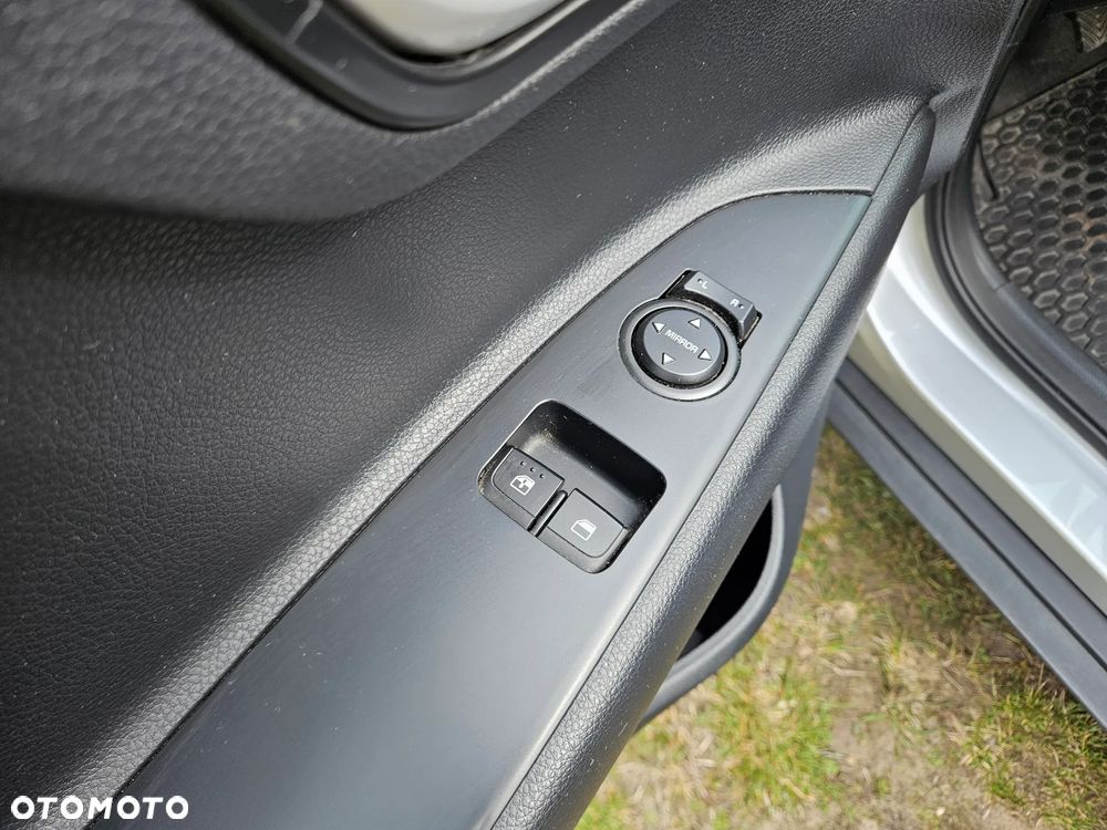 Kia Stonic 1.4 M - 14