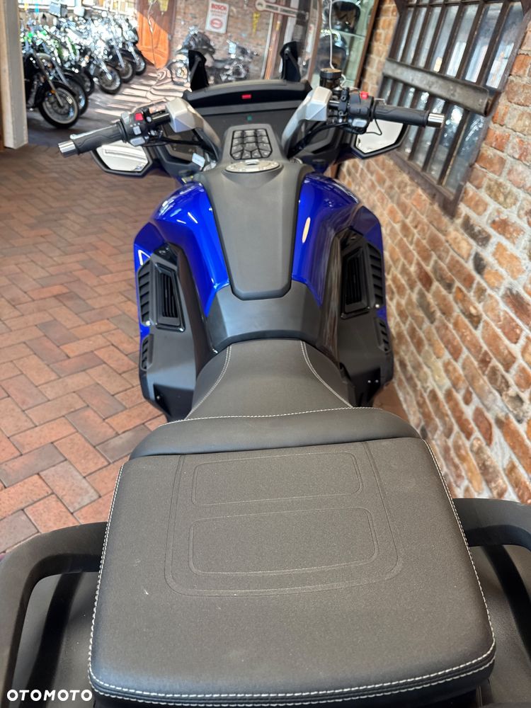 Jawa 750 Touring - 27