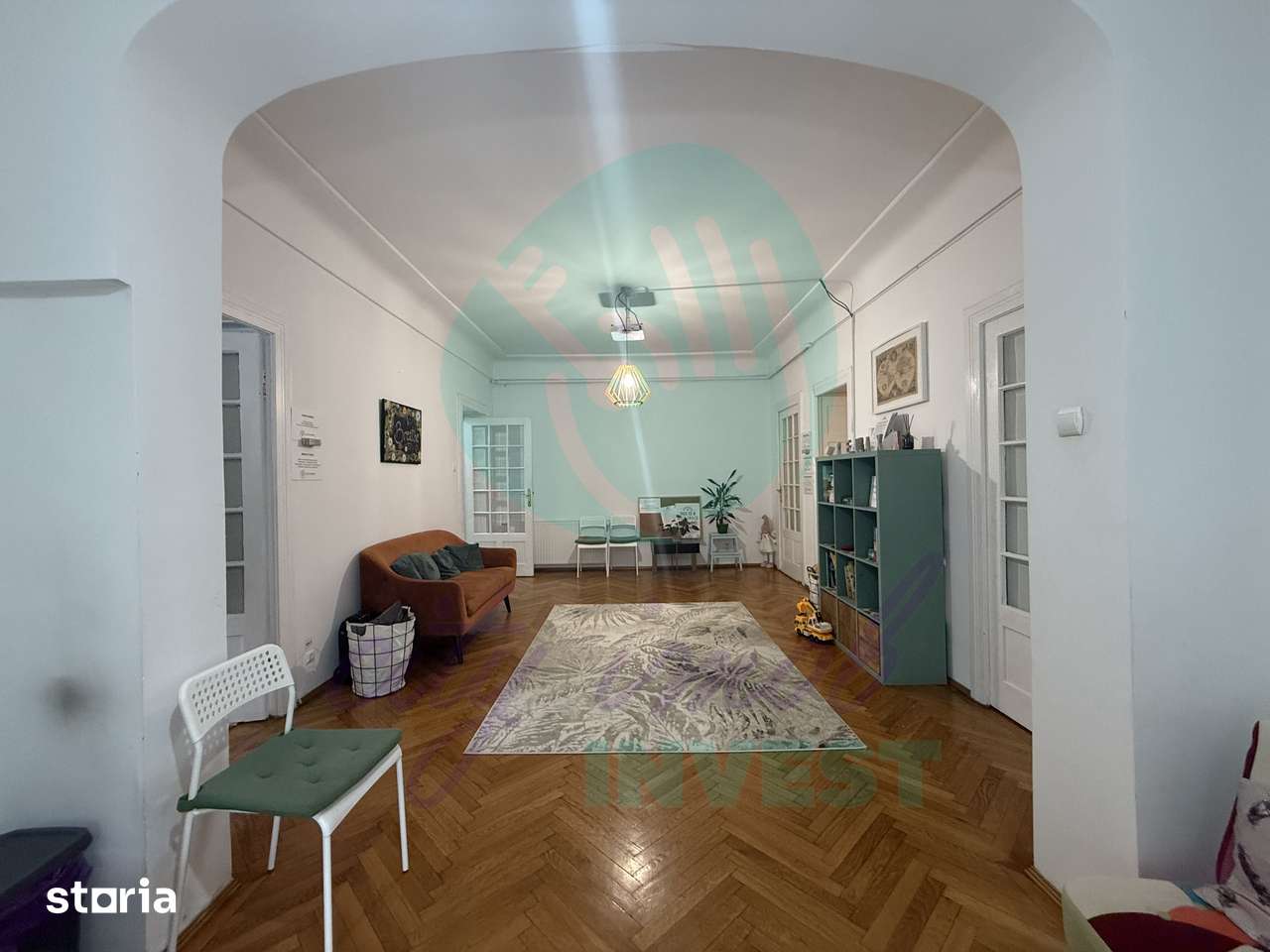 Spatiu, lumina si eleganta intr-un apartment interbelic — fotografia 3