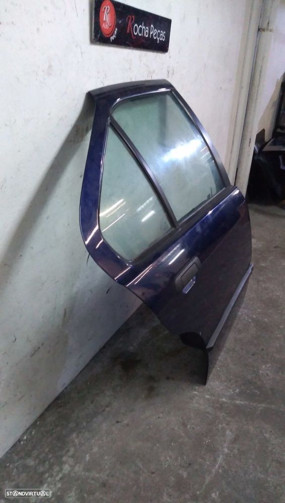 Porta Trás Esq Bmw 3 (E36) - 2