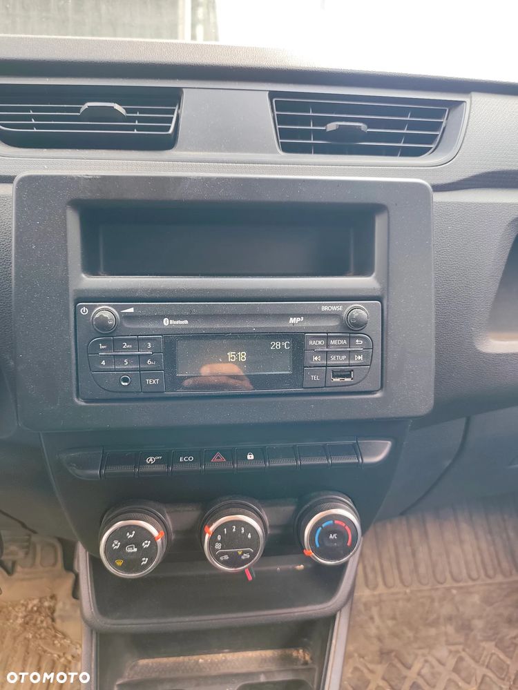 Renault Express - 10