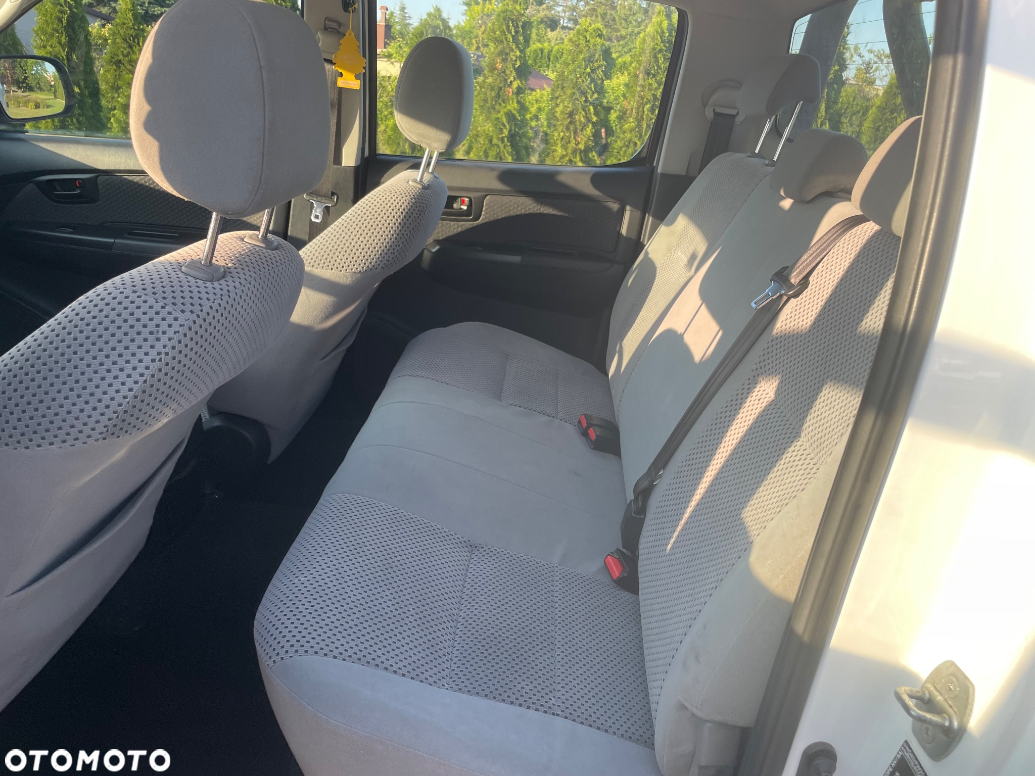 Toyota Hilux - 8