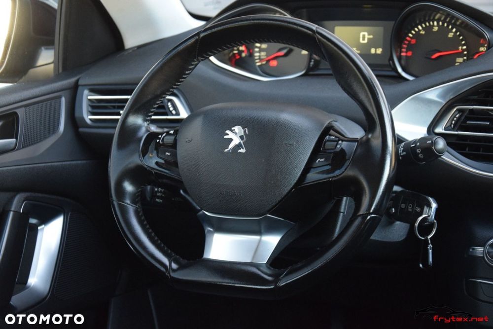 Peugeot 308 - 28