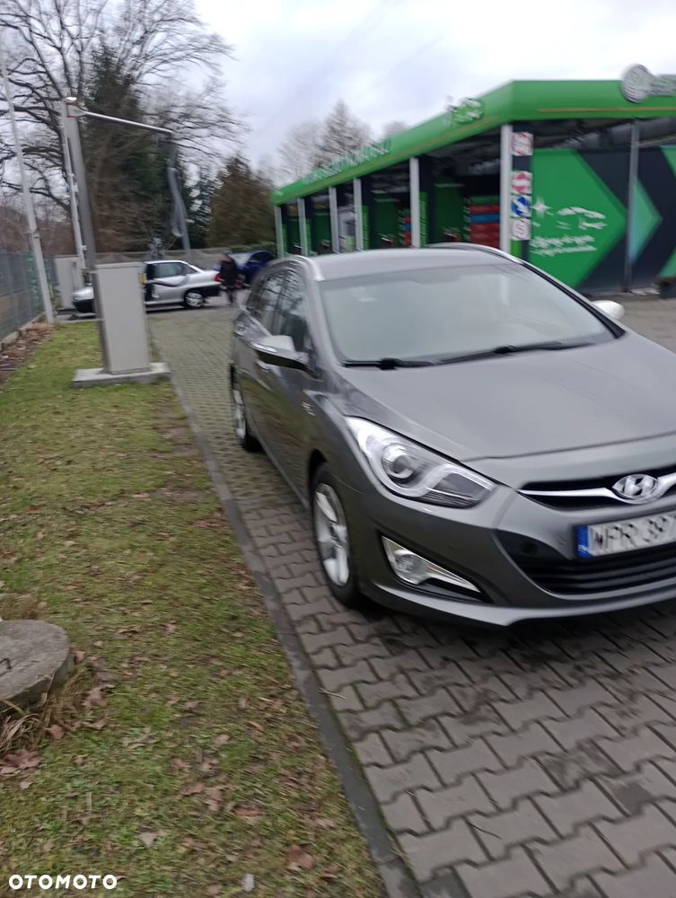 Hyundai i40 - 11