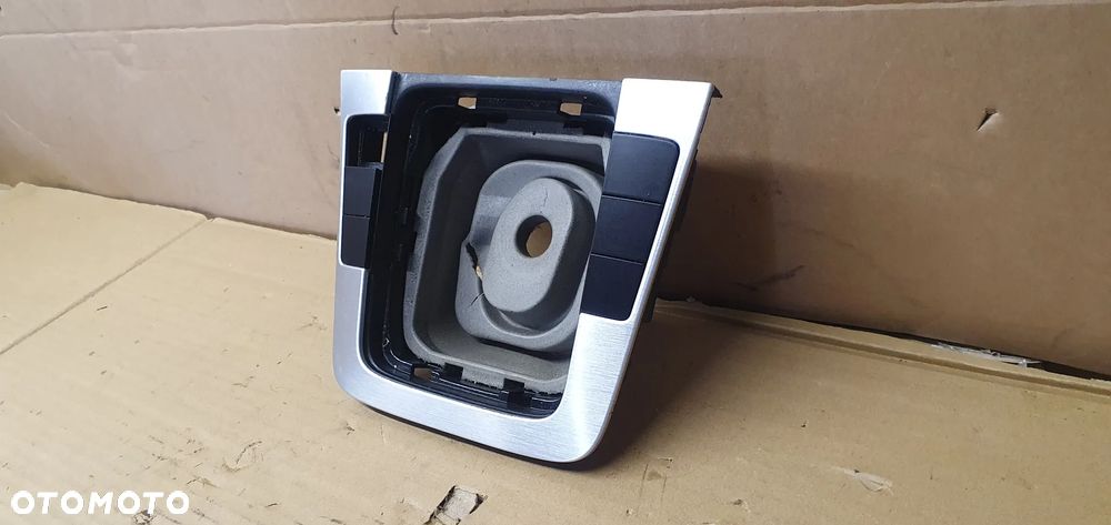 Ramka dekor tunelu wybieraka VW Passat B6 3C0864263A - 3