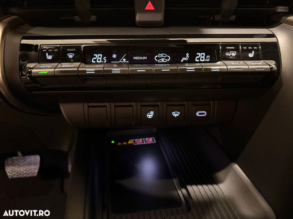 Toyota C-HR 1.8 HEV 140 CP 4x2 CVT Exclusive - 27