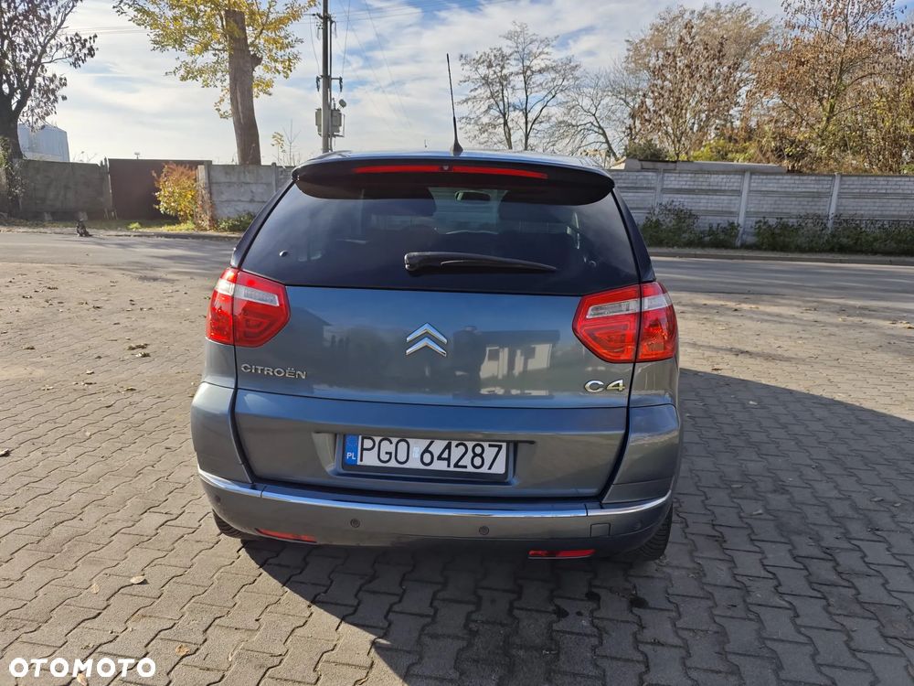 Citroën C4 Picasso 2.0 16V Exclusive - 10
