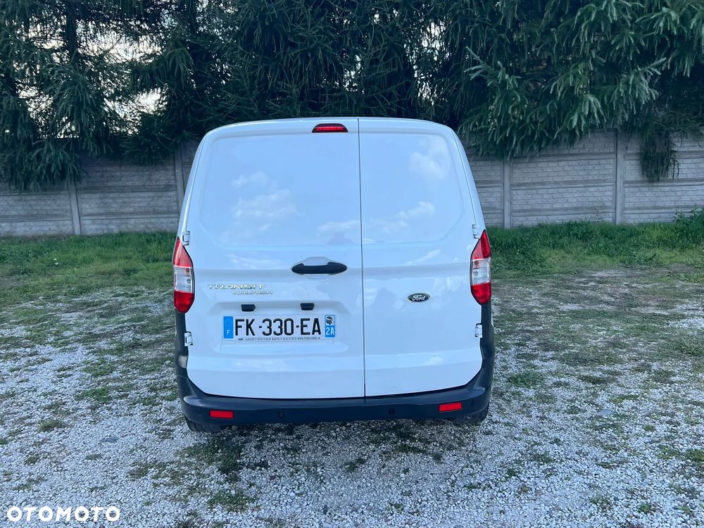 Ford Transit Courier - 7