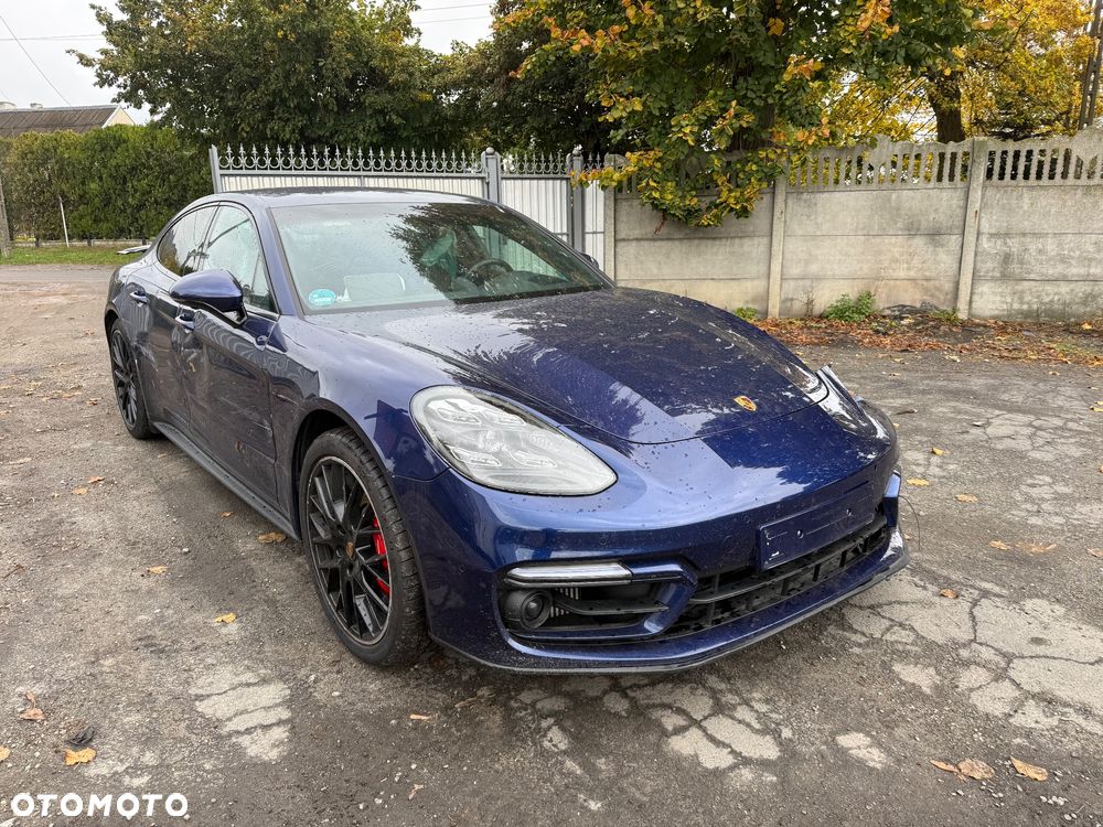 Porsche Panamera GTS - 1