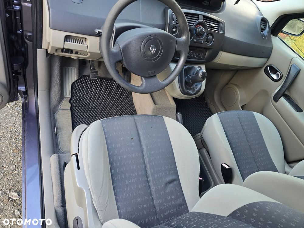 Renault Scenic - 20