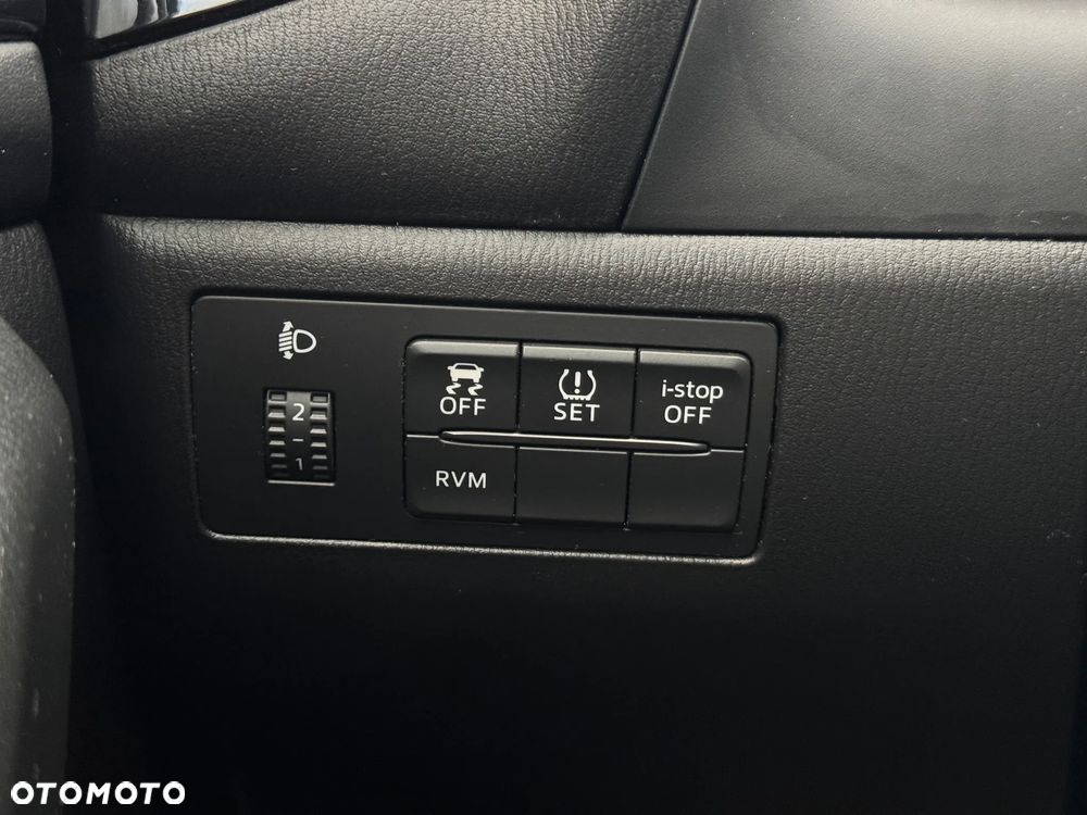Mazda 3 1.6 CD Exclusive + - 20