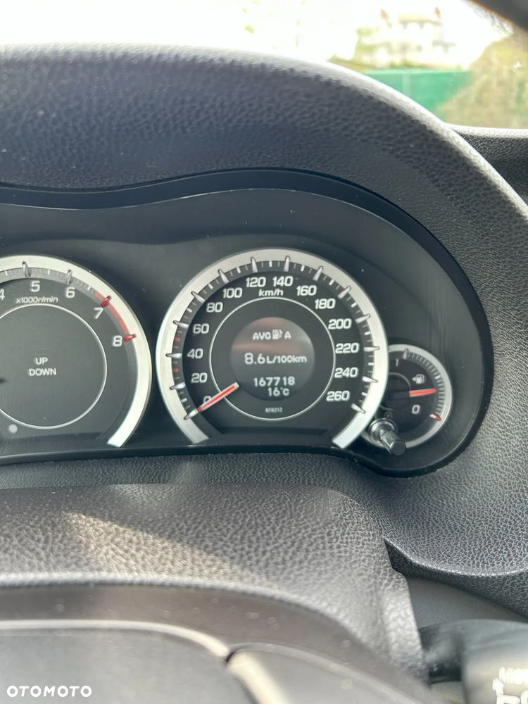 Honda Accord 2.0 Lifestyle - 18
