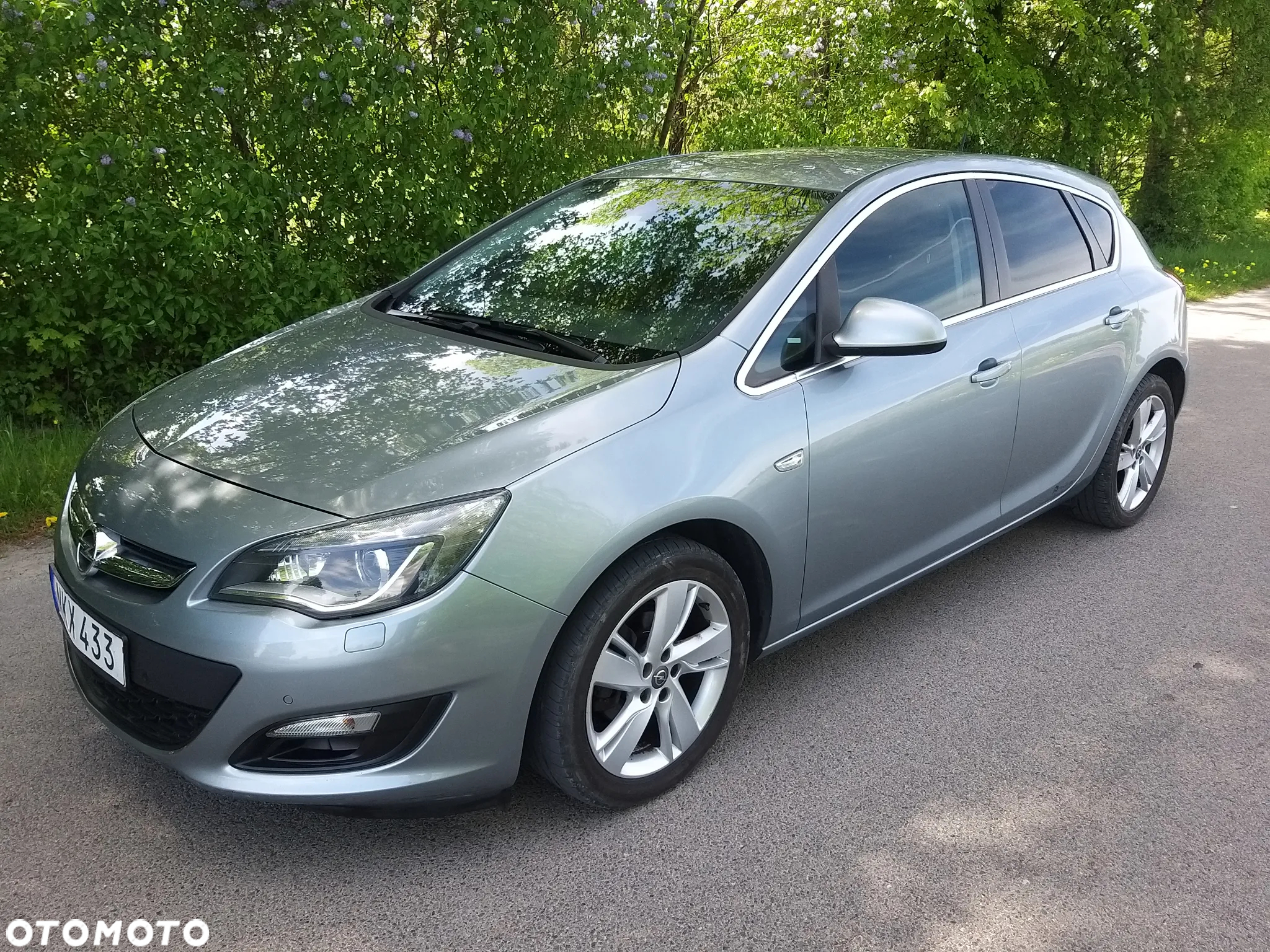 Opel Astra IV 1.4 T Cosmo - 7