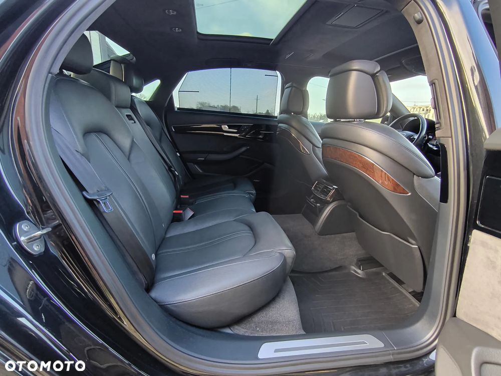 Audi A8 - 18