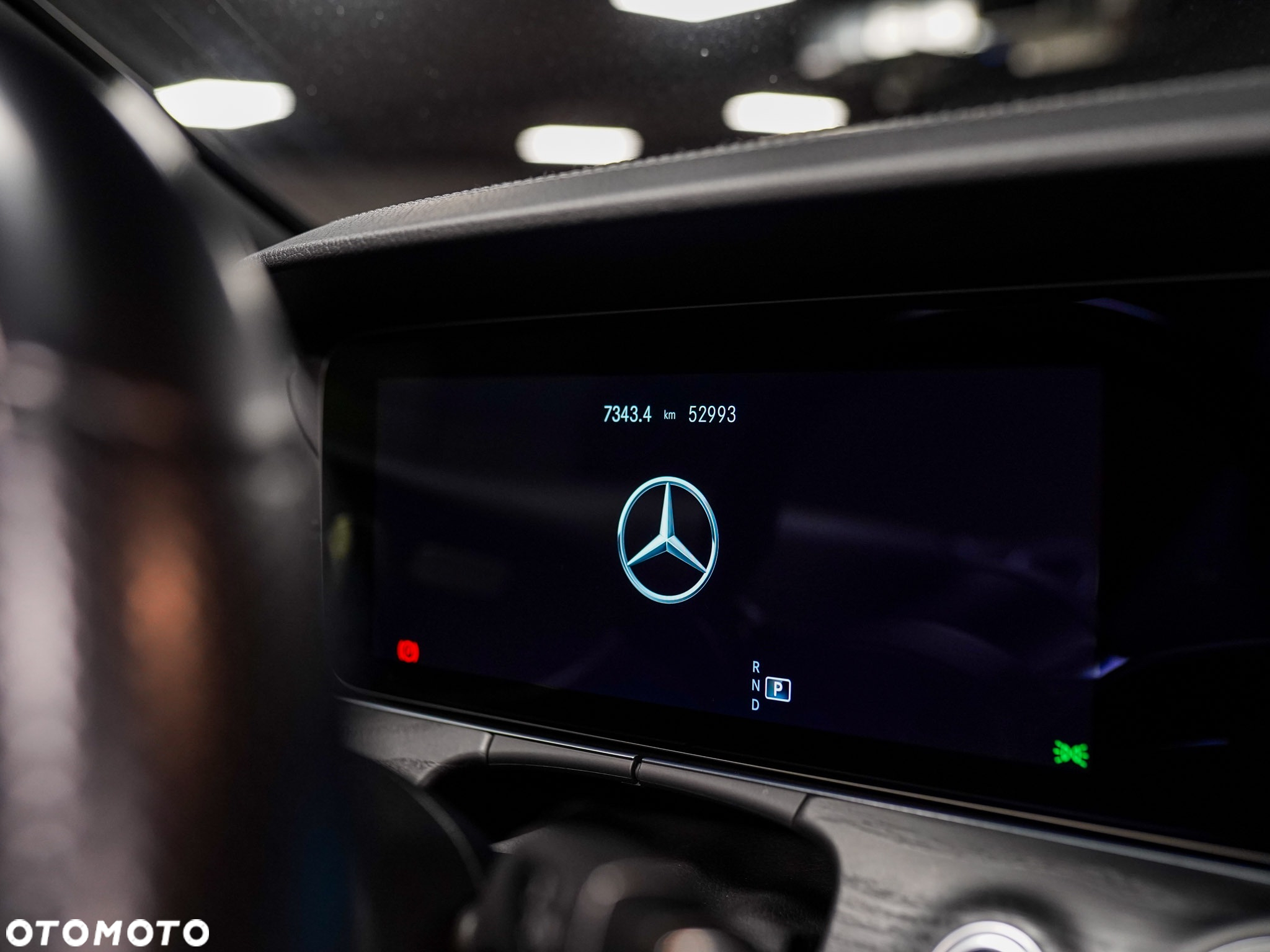 Mercedes-Benz Klasa E 200 Kabriolet 4-Matic 9G-TRONIC - 23