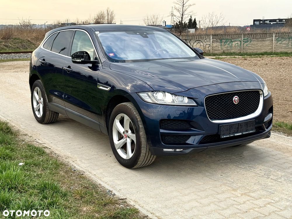Jaguar F-Pace - 3
