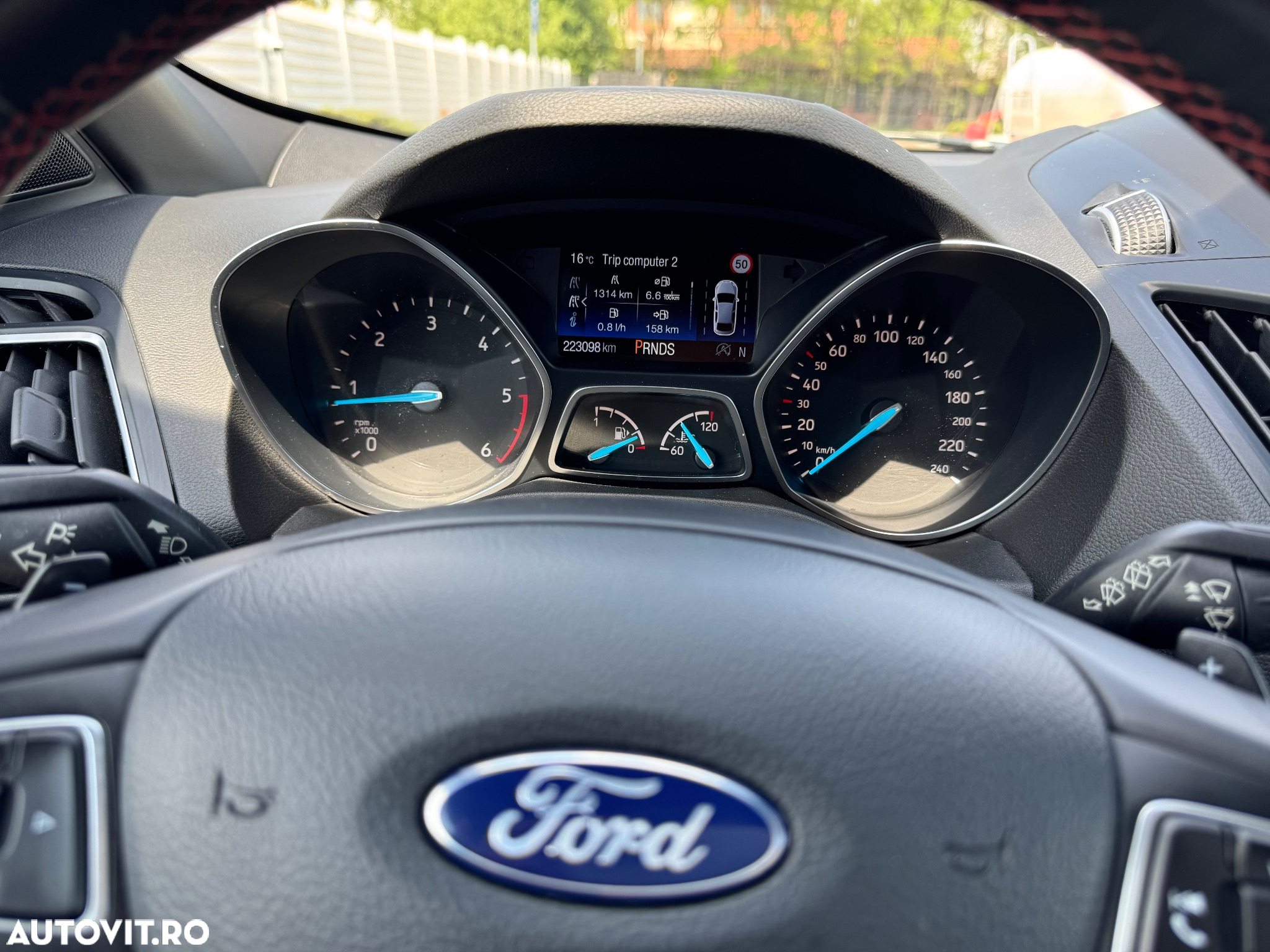 Ford Kuga 2.0 TDCi 4WD Powershift ST-Line - 17