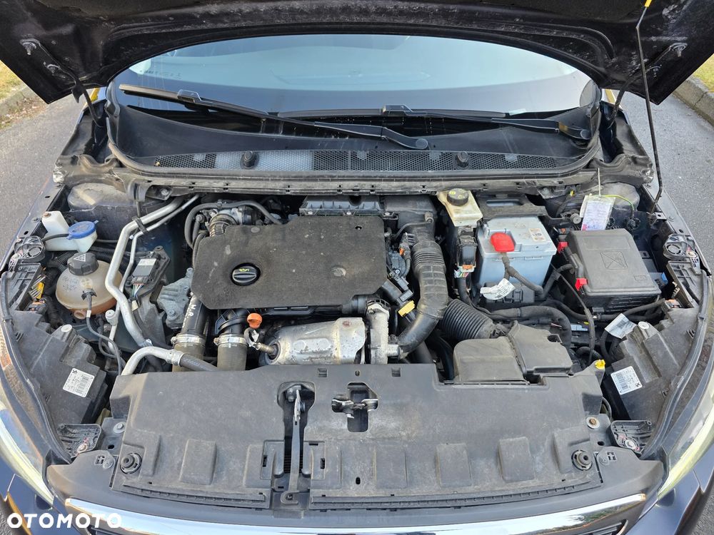 Peugeot 308 BlueHDi 130 EAT6 Stop & Start Allure - 27