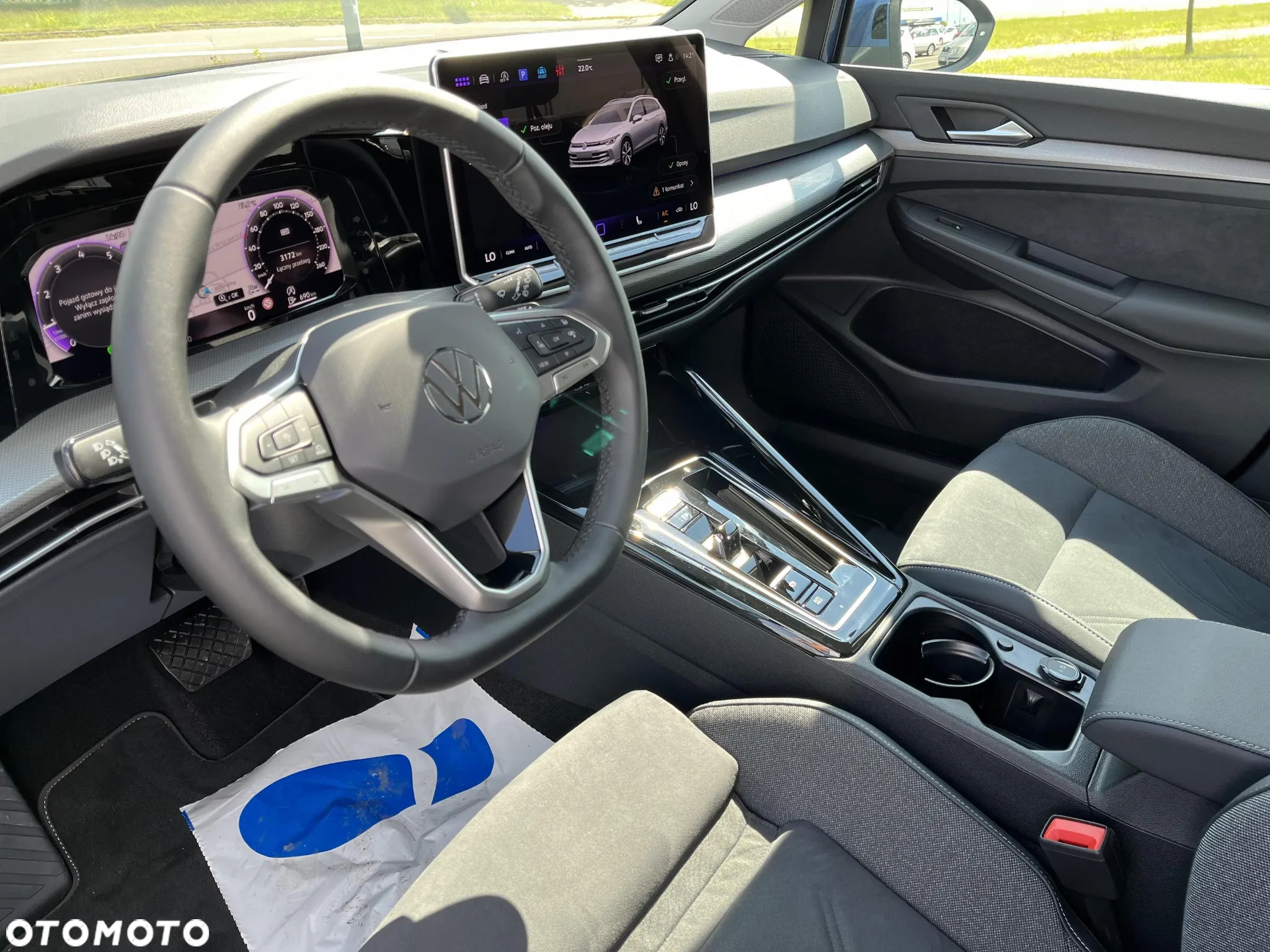 Volkswagen Golf - 11