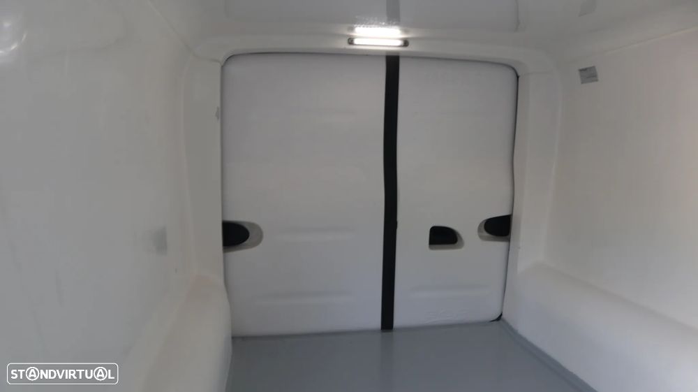 Renault Trafic 1.6 dCi 145hp Longa Frigorífica - 10