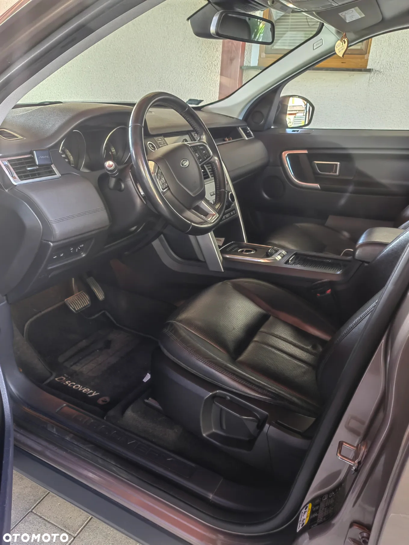 Land Rover Discovery Sport 2.0 TD4 Pure - 10