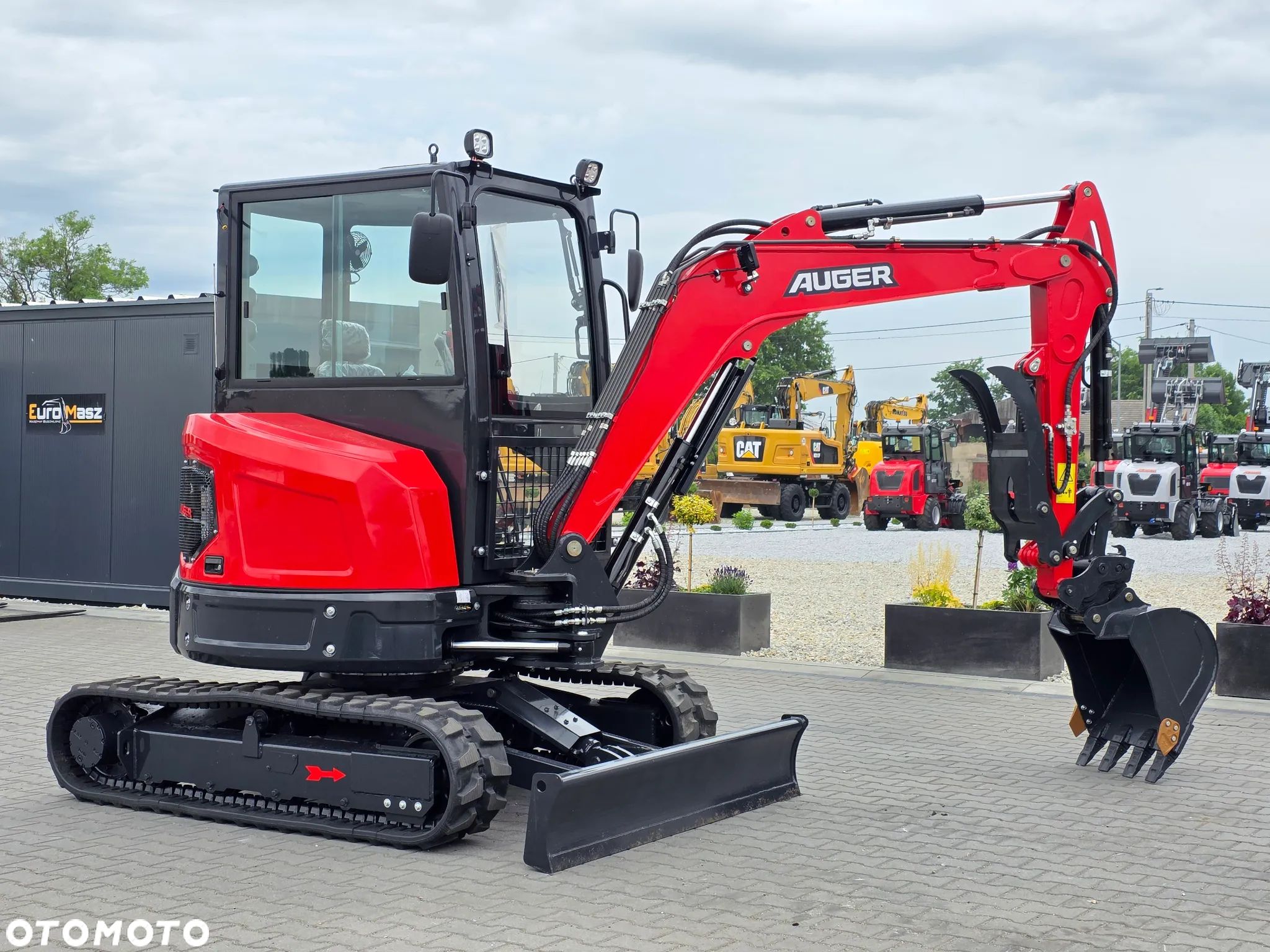 Inny NOWA MINIKOPARKA AUGER 40, WAGA 3900 KG, KUBOTA silnik - 1