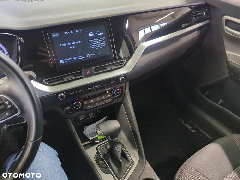 Kia Niro 1.6 GDI Hybrid M - 6
