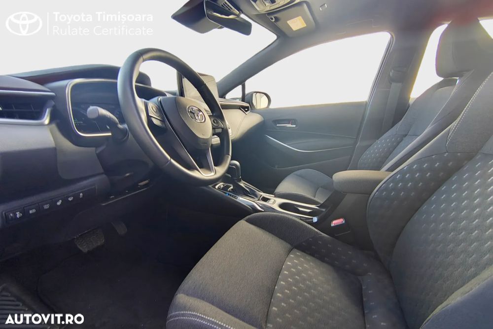 Toyota Corolla 1.8 HSD Business - 7