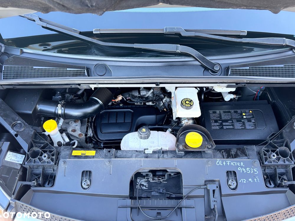Opel Vivaro - 30