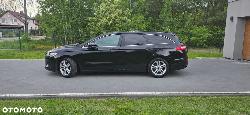 Ford Mondeo 2.0 EcoBoost STart-Stopp Autom Titanium - 8