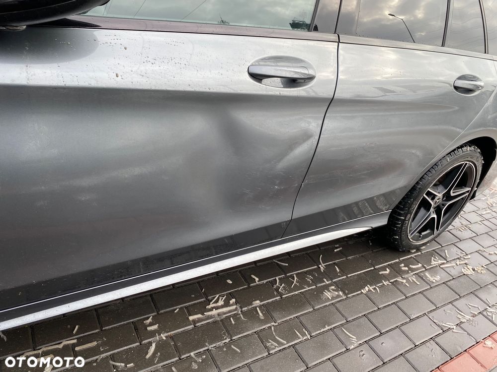 Mercedes-Benz Klasa C 220 d 4MATIC 9G-TRONIC - 19